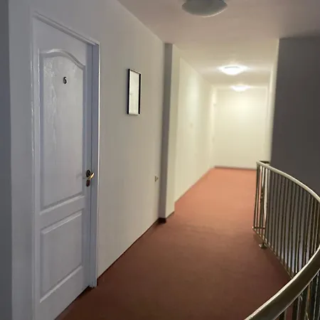 招待所 Poludnie 3*